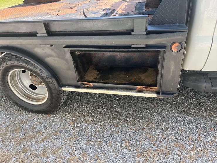 2014-ford-f350-image-10