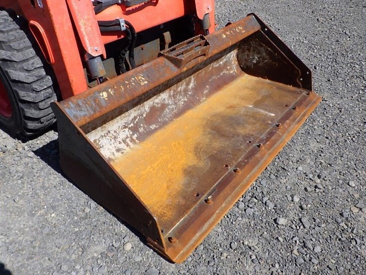 kubota-ssv65-image-14