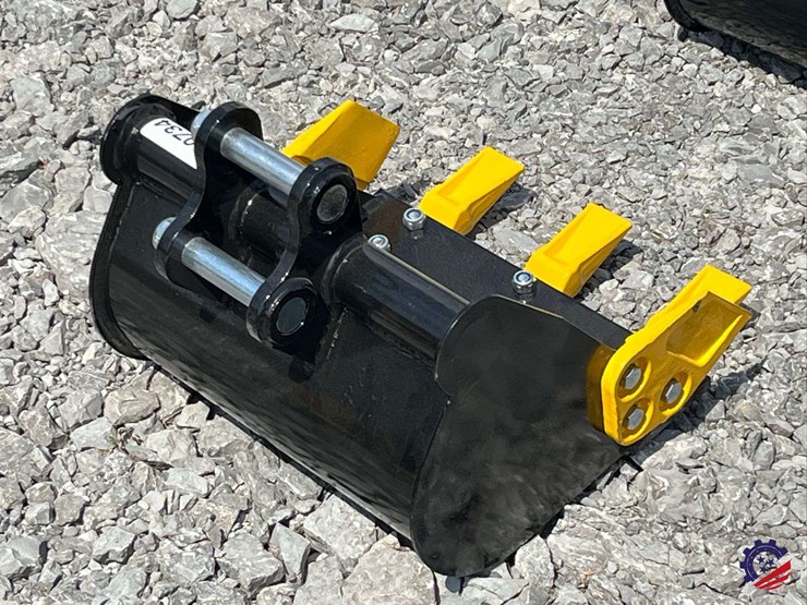 unused-2026-ce-16"-toothed-bucket-image-5