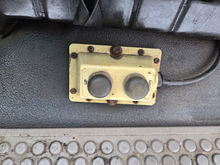 2001-ford-f350-image-50