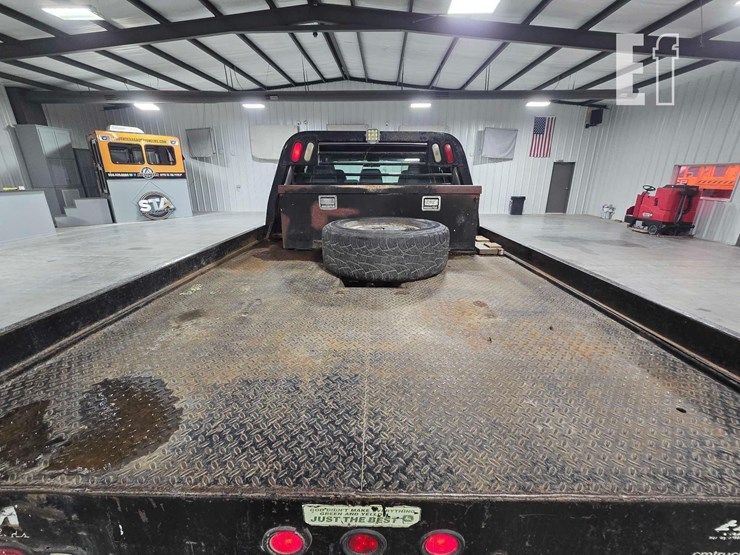 2012-ford-f350-image-17