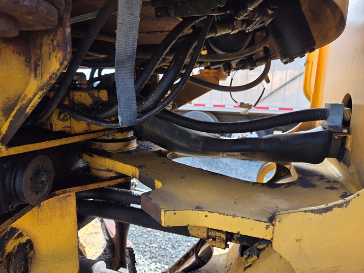 volvo-l120d-image-30