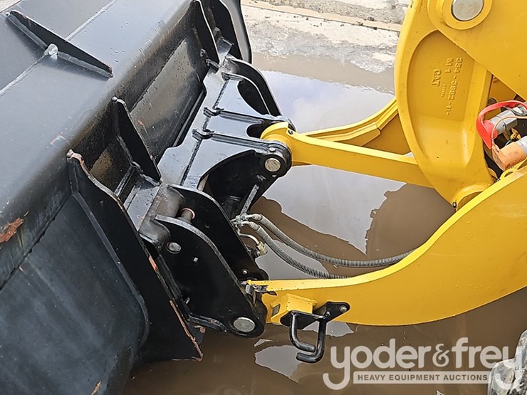 2016-caterpillar-907m-image-14