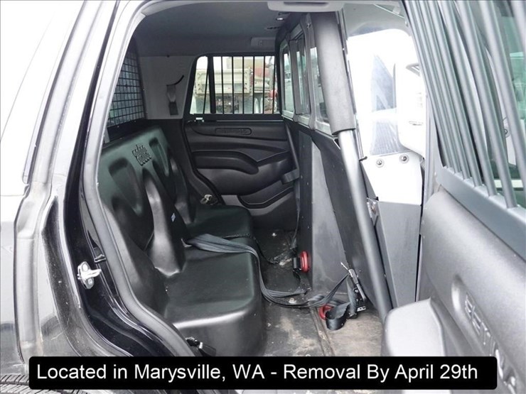 2016-chevrolet-tahoe-image-4