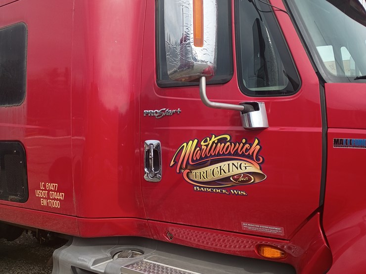 2012-international-prostar-image-14