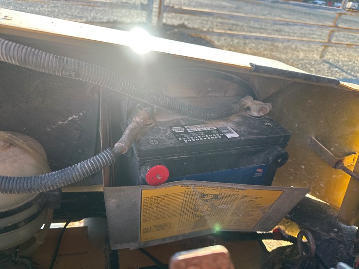 massey-ferguson-8-image-39