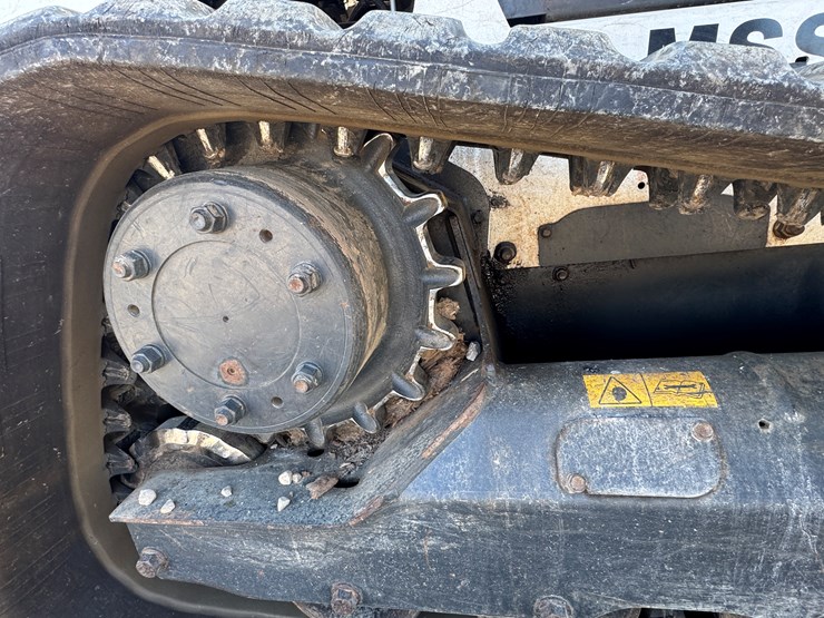 bobcat-t550-image-54