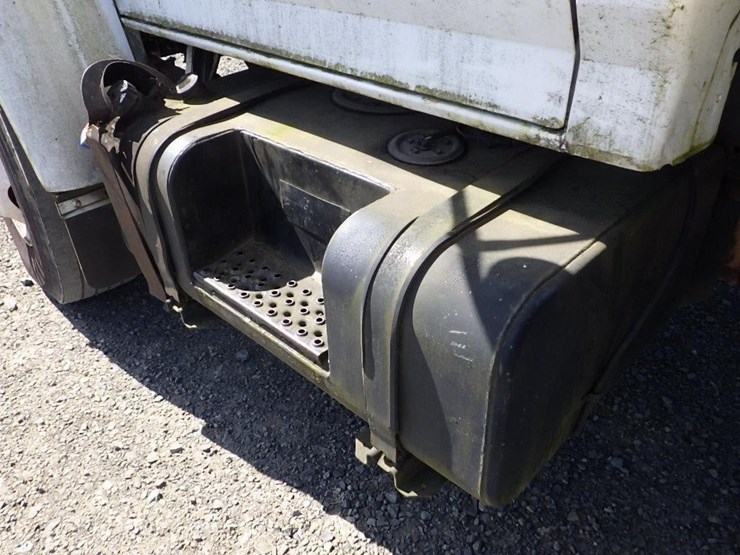 1998-ford-f700-image-14