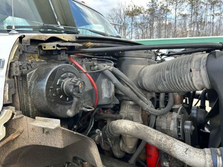 1997-ford-f800-image-33