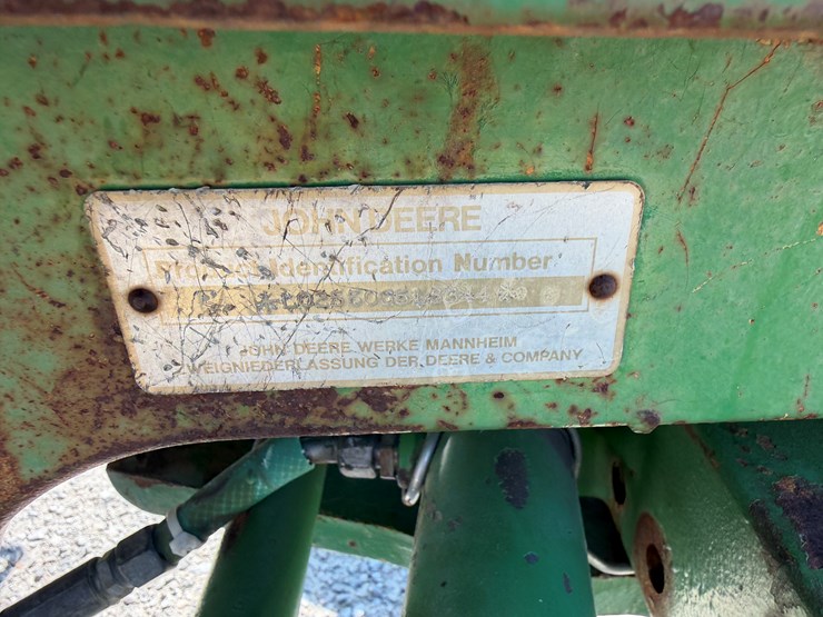 1984-john-deere-2550-image-21