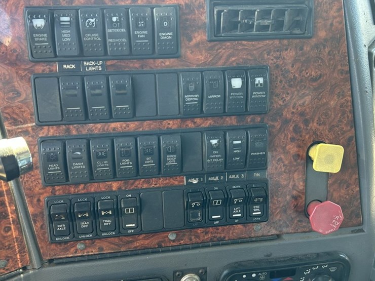 2006-western-star-4900-image-90