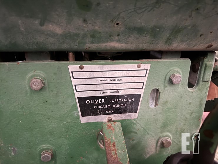 1968-oliver-1550-image-18