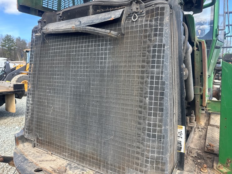 deere-1110e-image-93