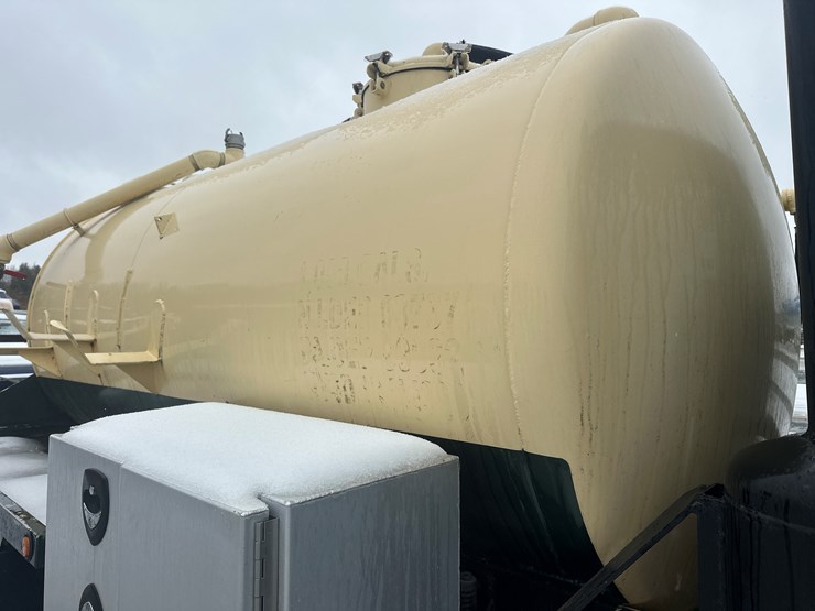 2008-kenworth-t370-image-25