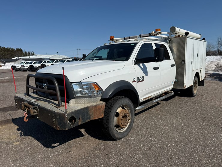 #2048-•-2013-ram-5500-heavy-duty-service-truck-image-1