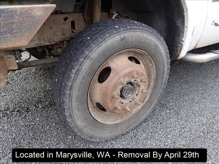 2004-ford-f450-image-25