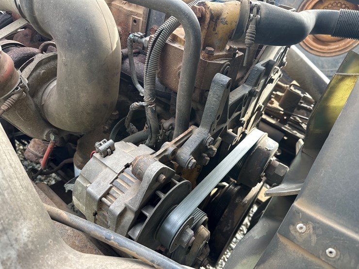 2000-gmc-t6500-image-50