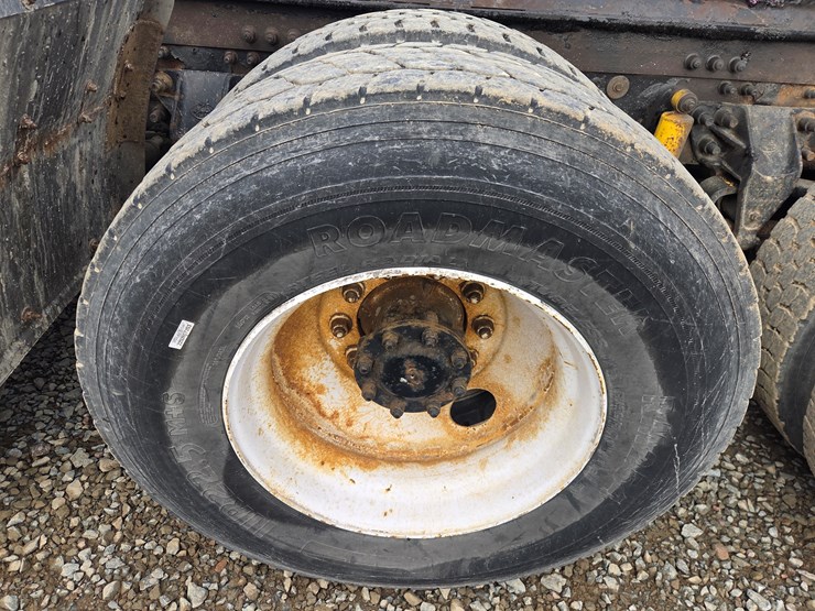 2007-massey-ferguson-8-image-75