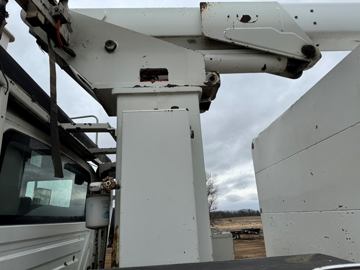 2007-international-durastar-4400-image-32