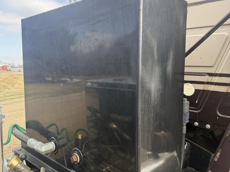 2007-mack-pinnacle-cxp613-image-13