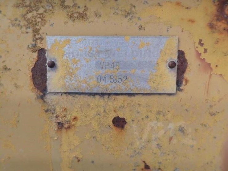 4-ft-v-plow-045352-image-5