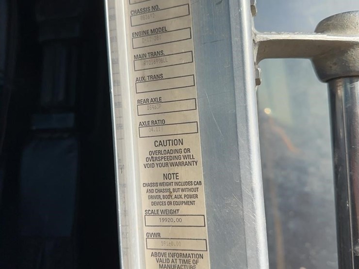 2002-kenworth-t800-image-67