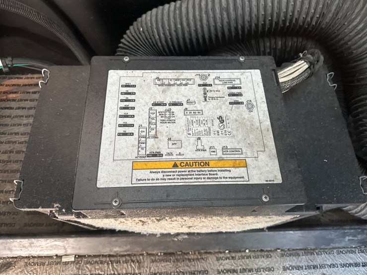 2013-peterbilt-365-image-59