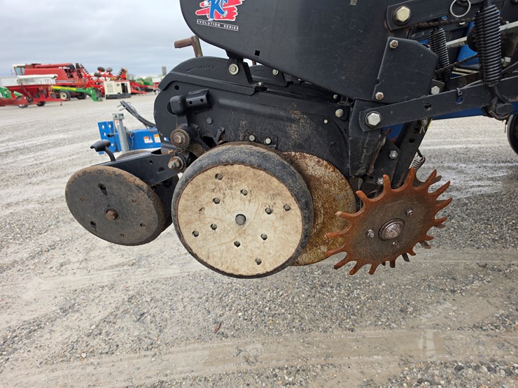 2004-kinze-3200-image-5