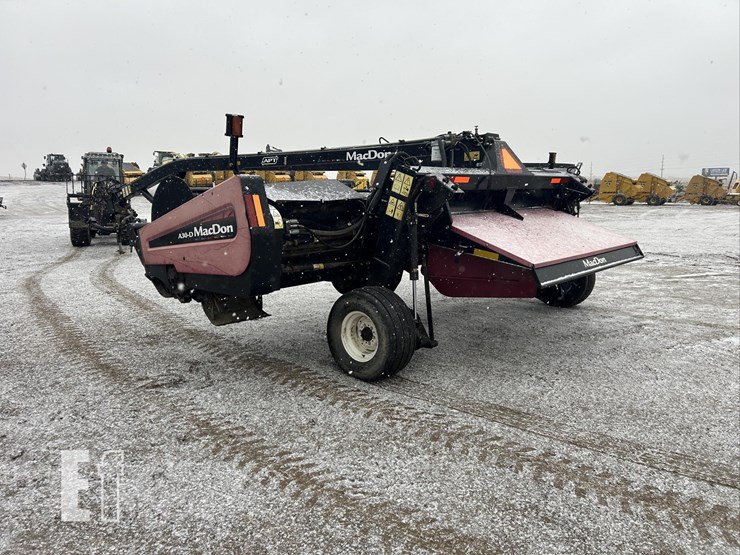 2013-mac-don-a30-d-image-9