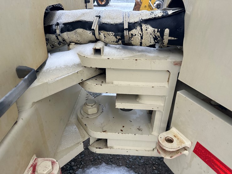 2002-ingersoll-rand-dd110hf-image-23