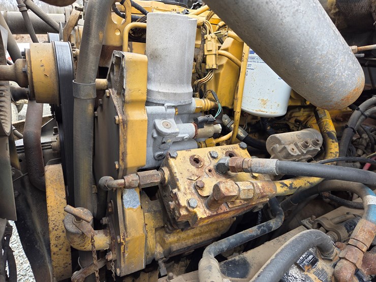 1999-caterpillar-3126-image-43