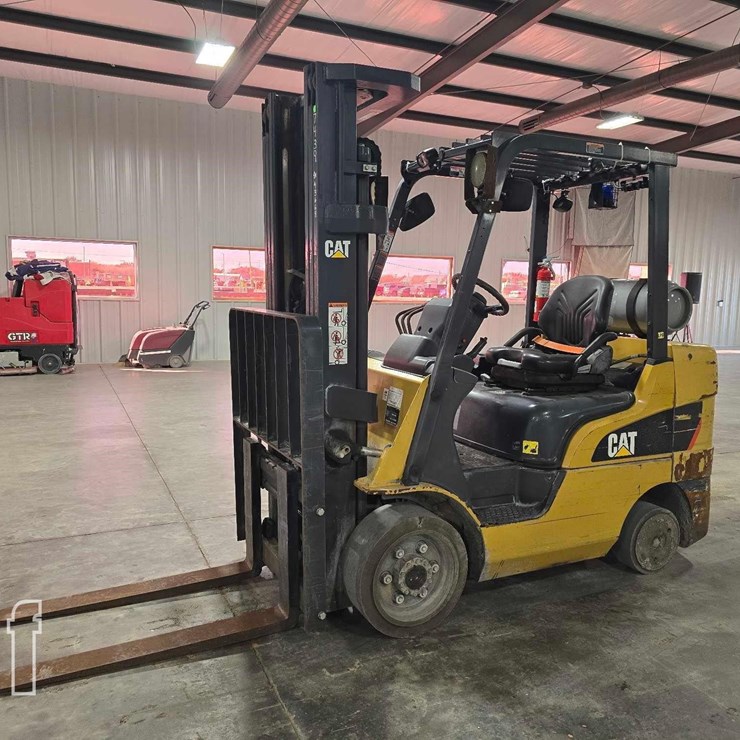 2021 CATERPILLAR 2C6000