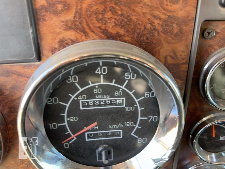 2003-kenworth-t800-image-53