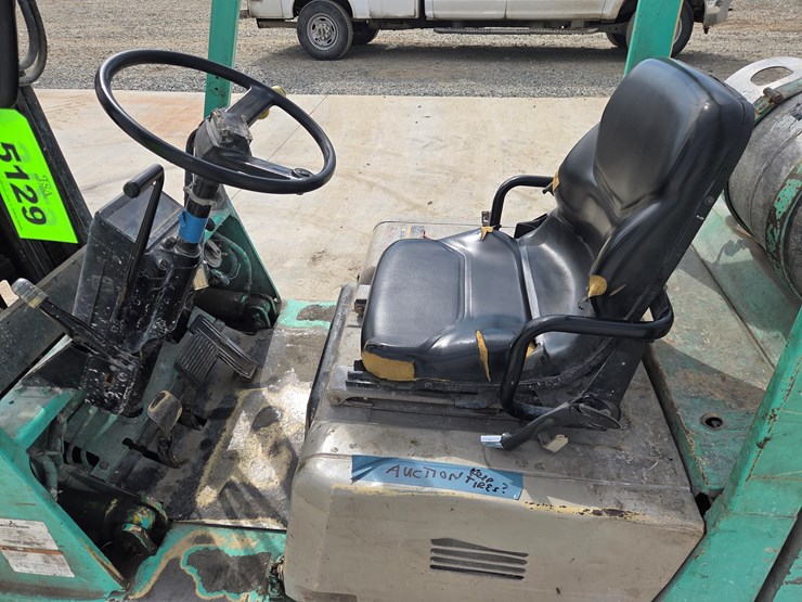 mitsubishi-fgc25-image-23