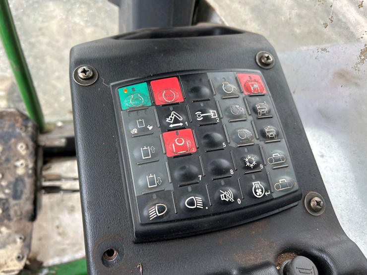 massey-ferguson-8-image-96