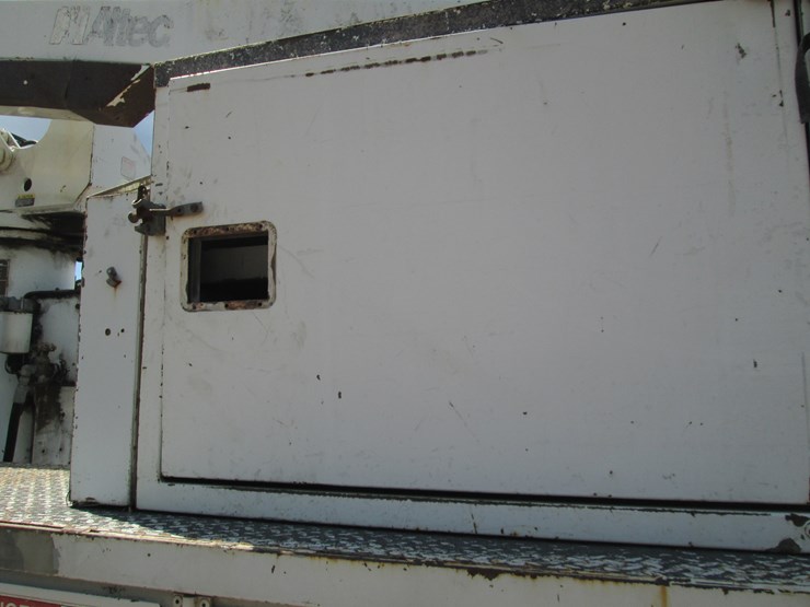 2007-ford-f550-image-13