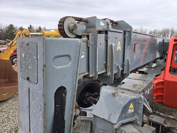 skyjack-sj1056ths-image-16