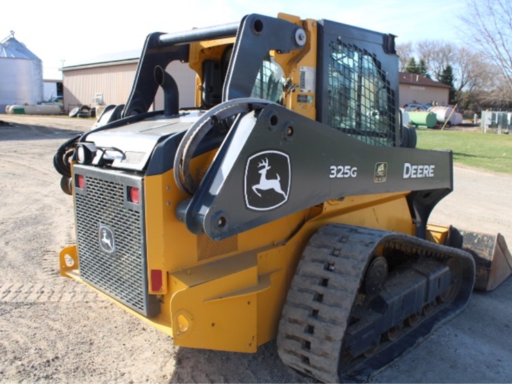 2022-john-deere-325-image-16