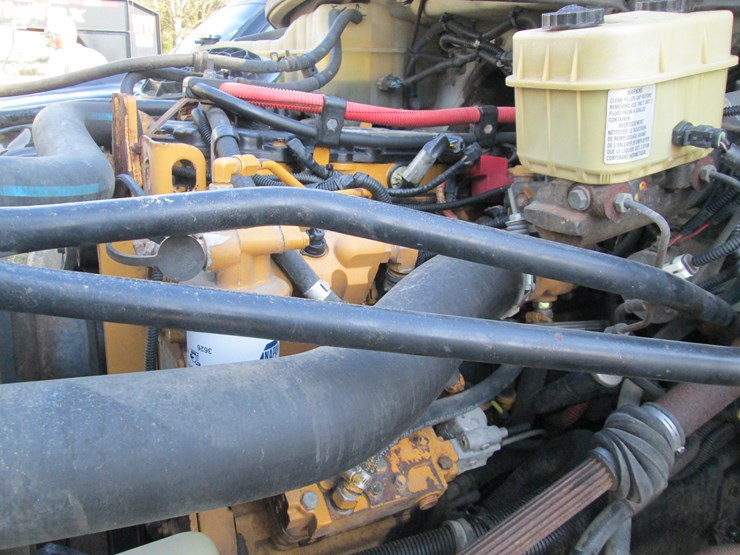 2005-caterpillar-c7-image-26