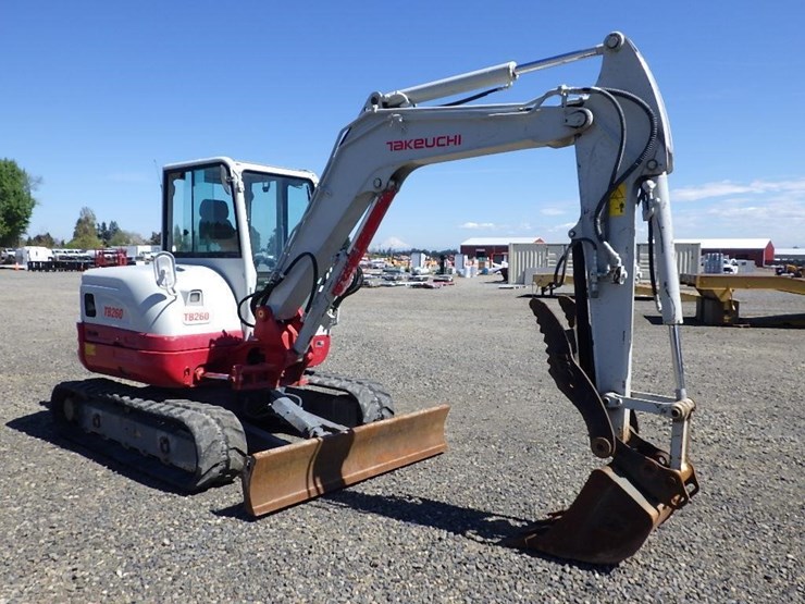 takeuchi-tb260-image-2