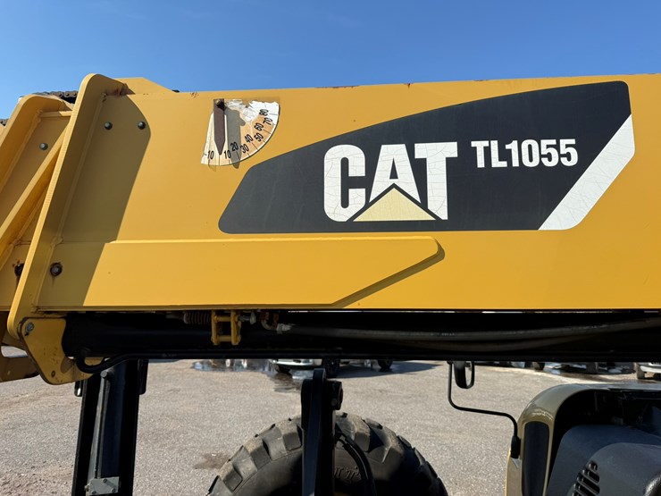 2007-caterpillar-tl1055-image-26