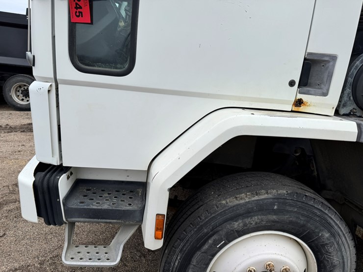 1997-elgin-eagle-e-image-12