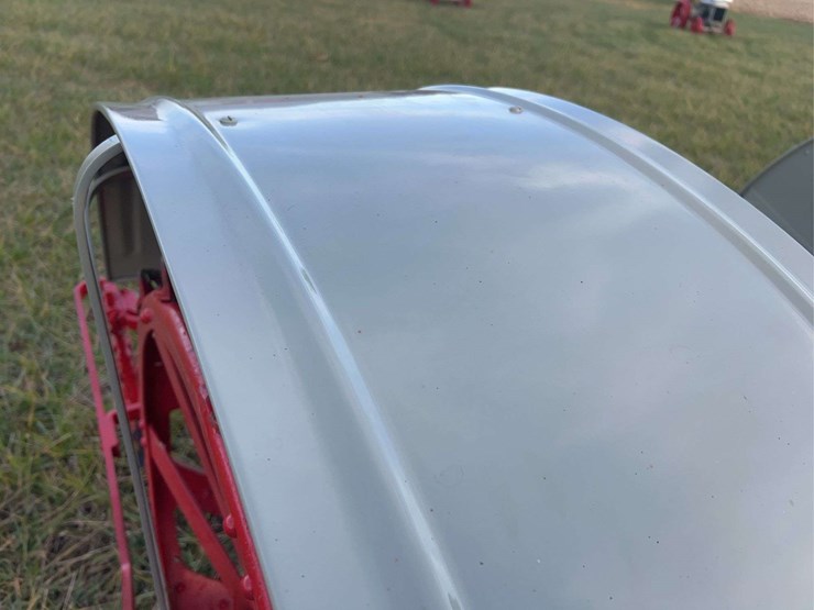 1927-fordson-tractor-image-34