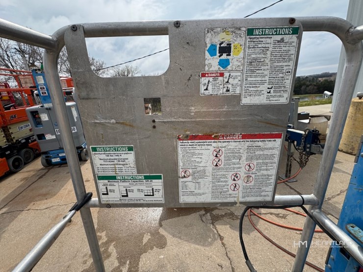 2013-genie-gr20-image-9