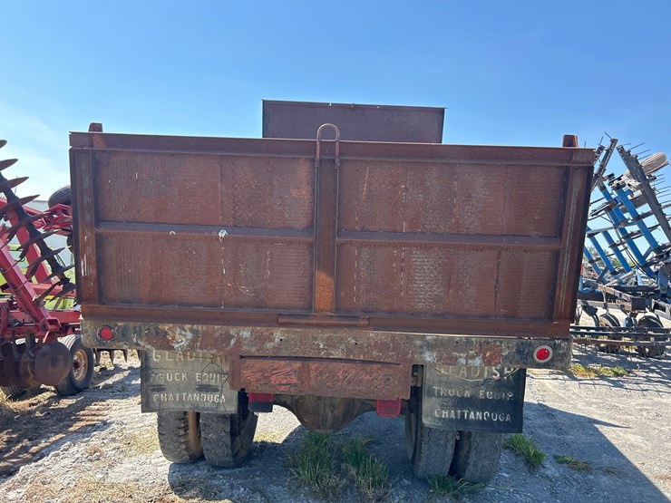 1974-gmc-6000-image-5