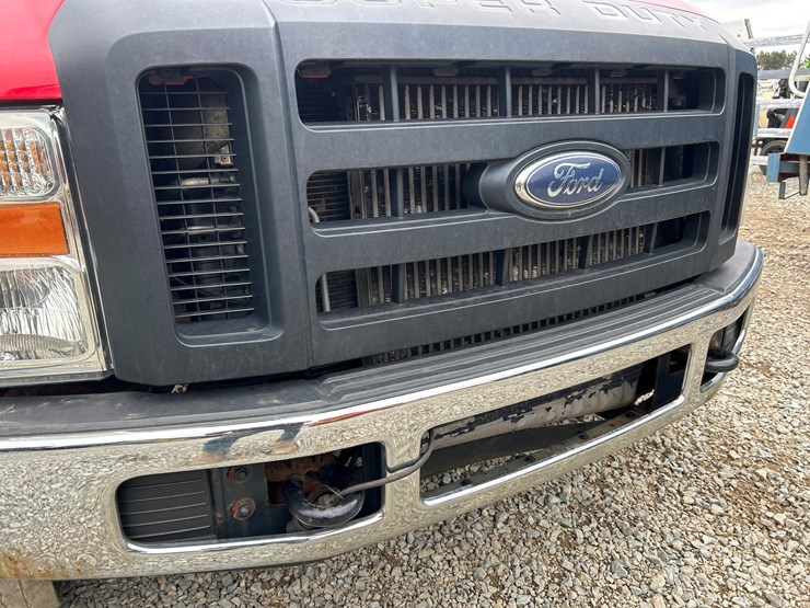 2008-ford-f550-xl-image-11