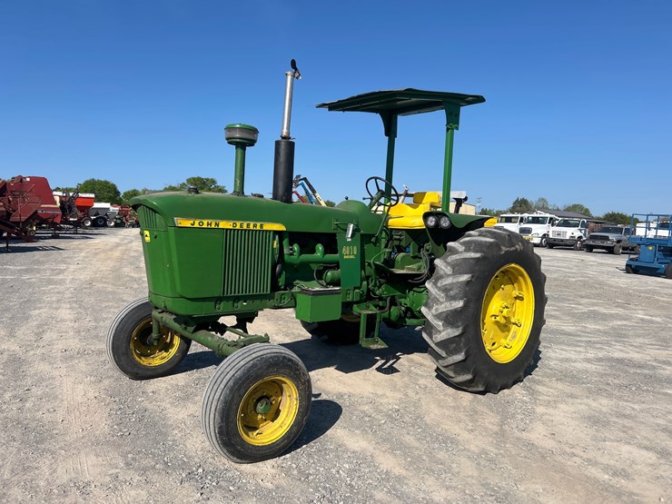 john-deere-4010-image-1