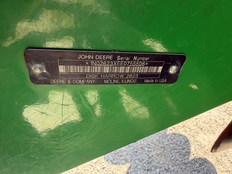 2014-john-deere-2623-image-5