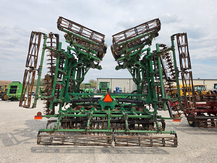 2014-great-plains-4000tm-image-9