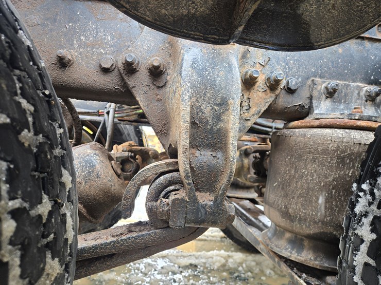 2006-caterpillar-c15-image-33